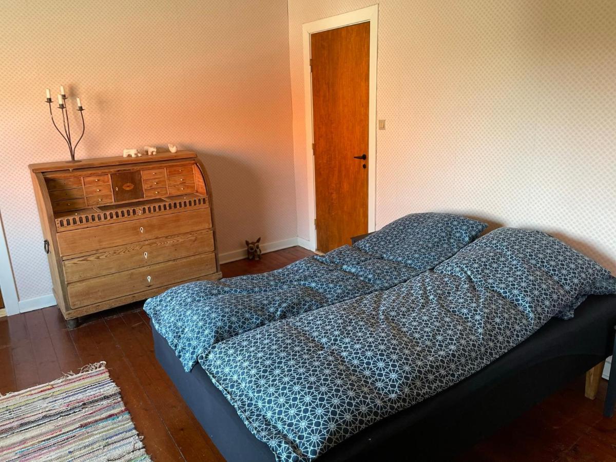 Retro Bolig - Fyldt Med Hygge! Ingen Luksus Apartment Kolind Bagian luar foto